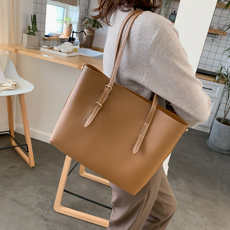 Everyday bucket tote bag